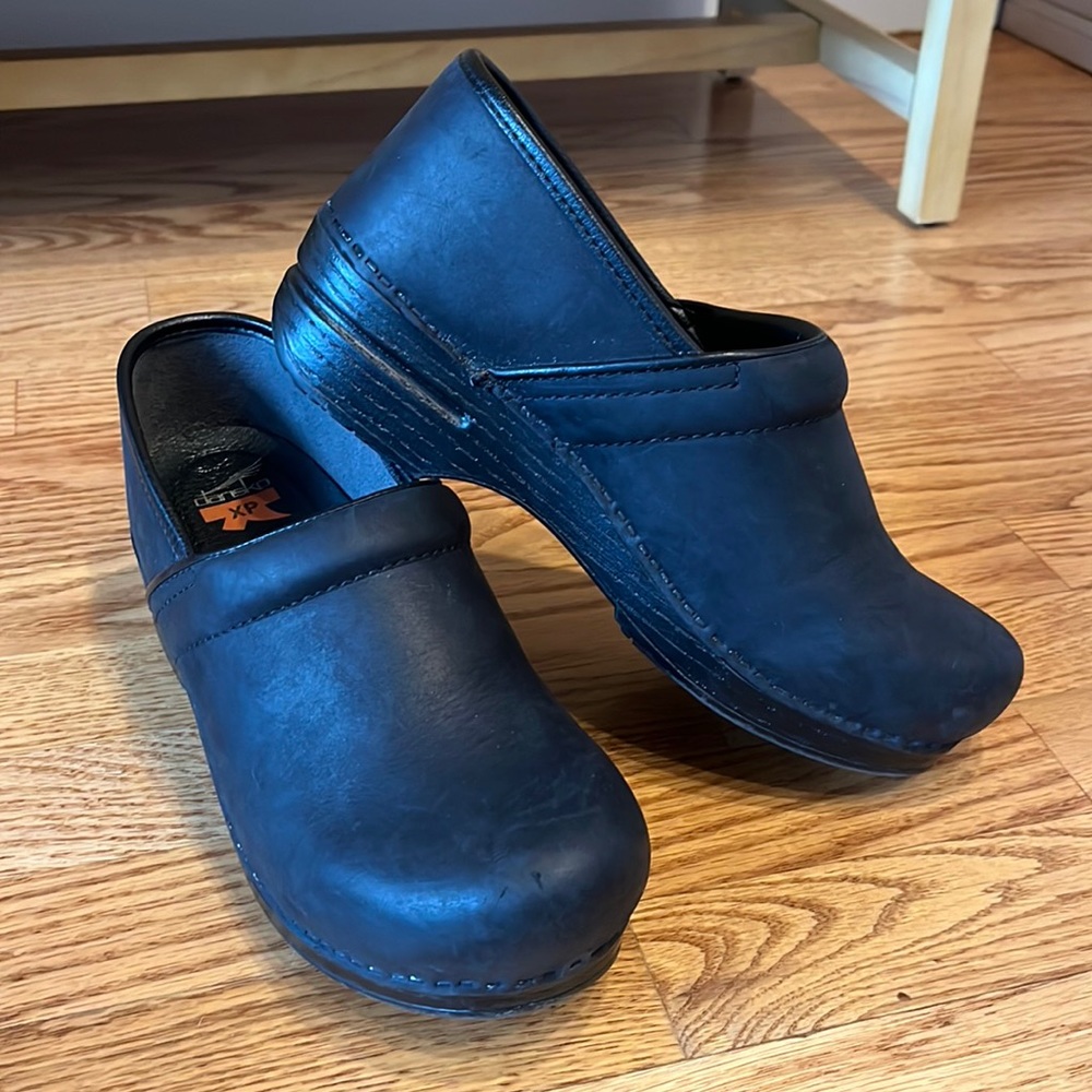 Dansko XP size 40